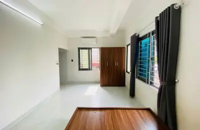 P304 - Phòng Studio rộng, thoáng, nội thất cơ bản