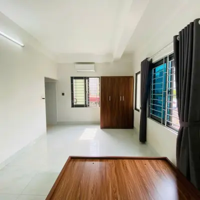P304 - Phòng Studio rộng, thoáng, nội thất cơ bản