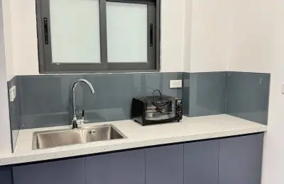 P101 - Căn hộ Studio mới, ngõ rộng, nội thất đầy đủ