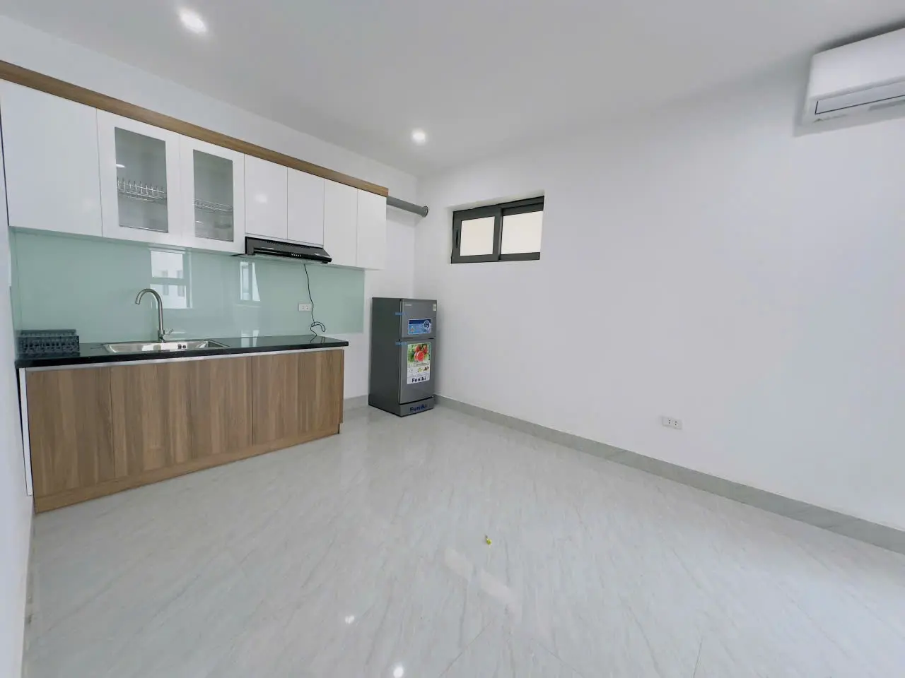 P303 - Căn hộ Studio mới đầy đủ nội thất