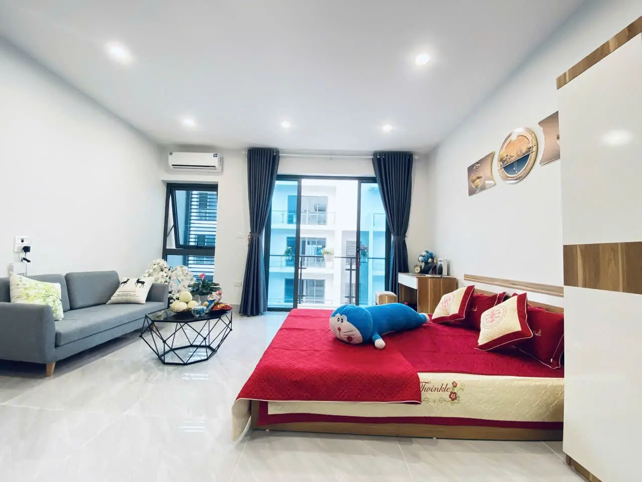 P502 - Căn hộ Studio đầy đủ nội thất, ban công rộng